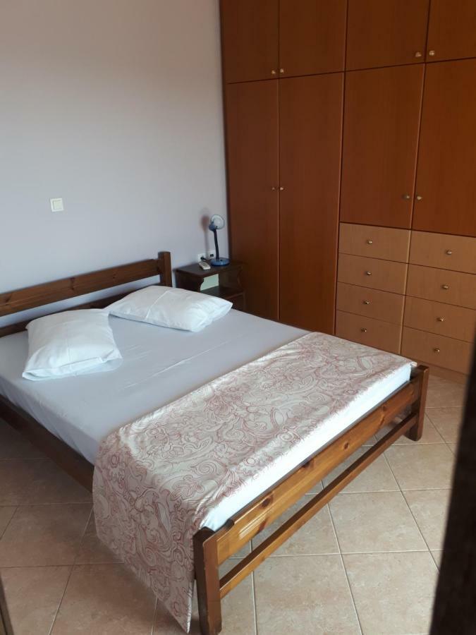 Mina Apartments Zacharo Buitenkant foto